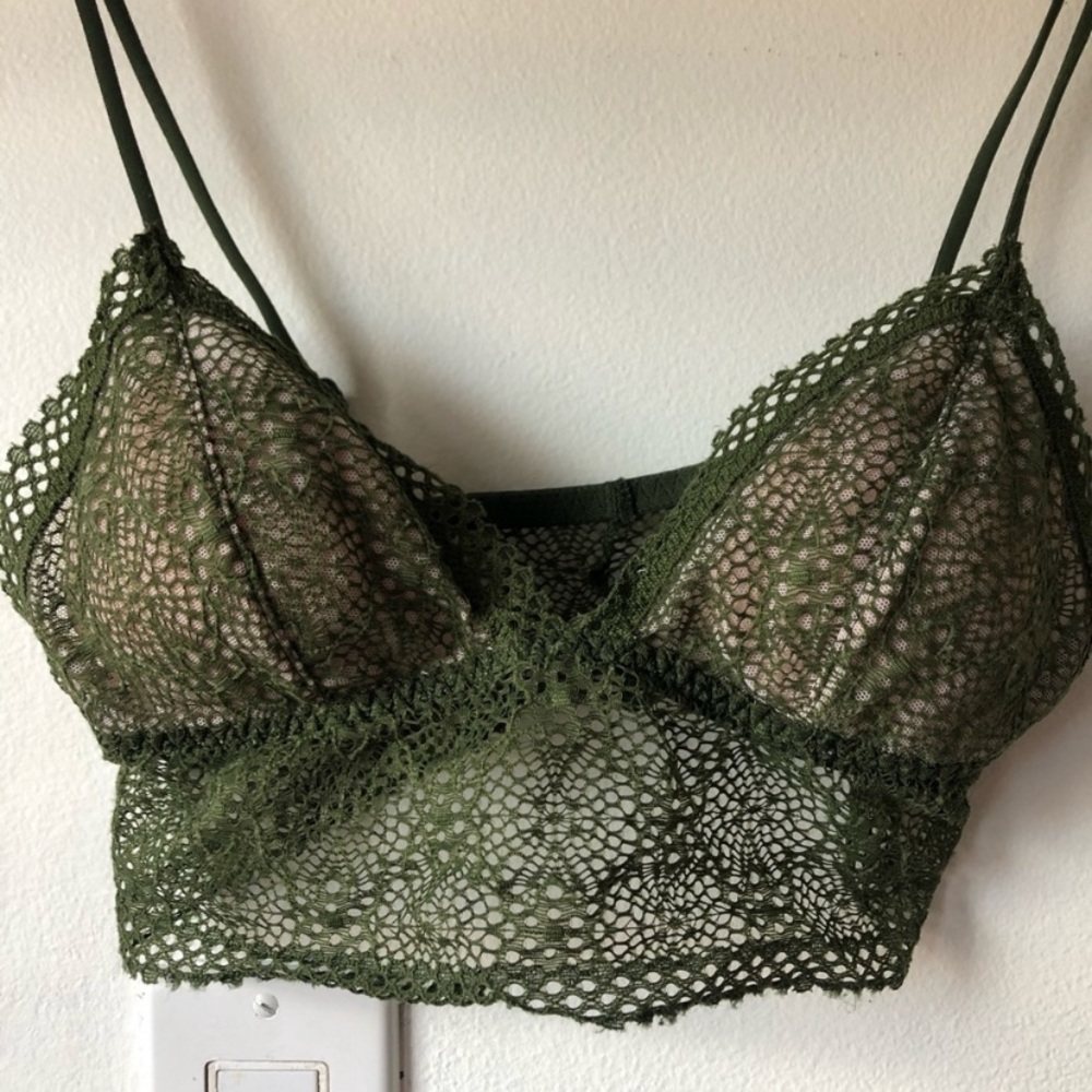Victoria’s Secret Bralette top